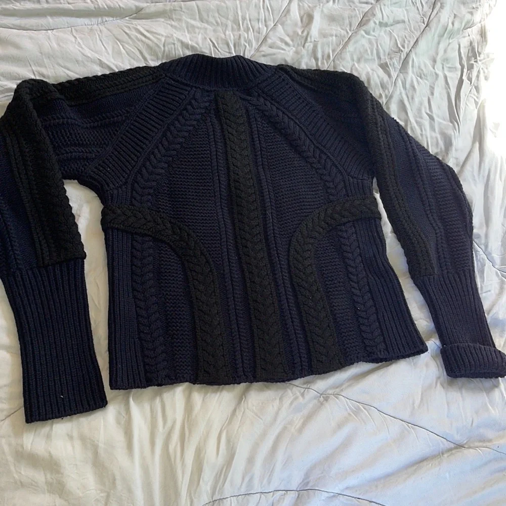 Burberry Women’s Sweater - Picture 5 of 5